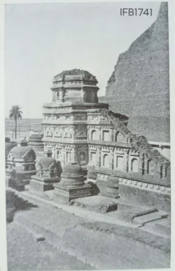 India Nalanda Site 3 Corner Tower and Votive Stupas Main Temple Picture Postcard - IFB01741