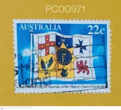 Australia The Personal Flag for Australia of Her Majesty Queen Elizabeth the 2nd Used PC00971