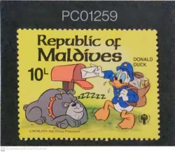 Republic of Maldives Donald Duck International Year of Child Disney Cartoons UMM PC01259