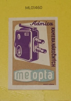 Czechoslovakia Admire The Demanding Camera matchbox Label ML01460