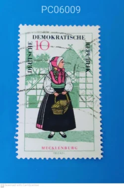East Germany Women regional costume of Mecklenburg Used PC06009