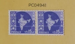 India 1958 15n.p Map Pair Error White Line Colour Bar UMM PC04941